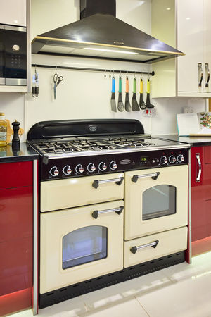 Photo 6- click for photo gallery